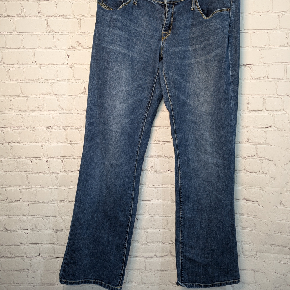 Classic Blue Straight Leg Jeans for Women